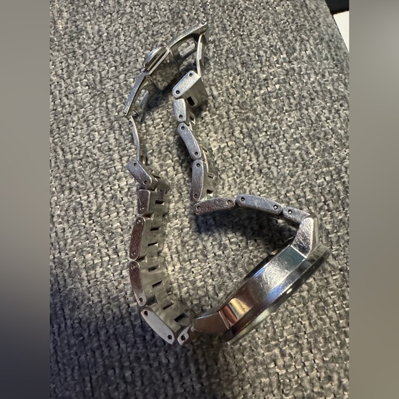 100% authentic movado bold watch! - Picture 4 of 6